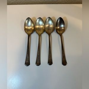 Vintage Tudor Plate Oneida Community Spoons